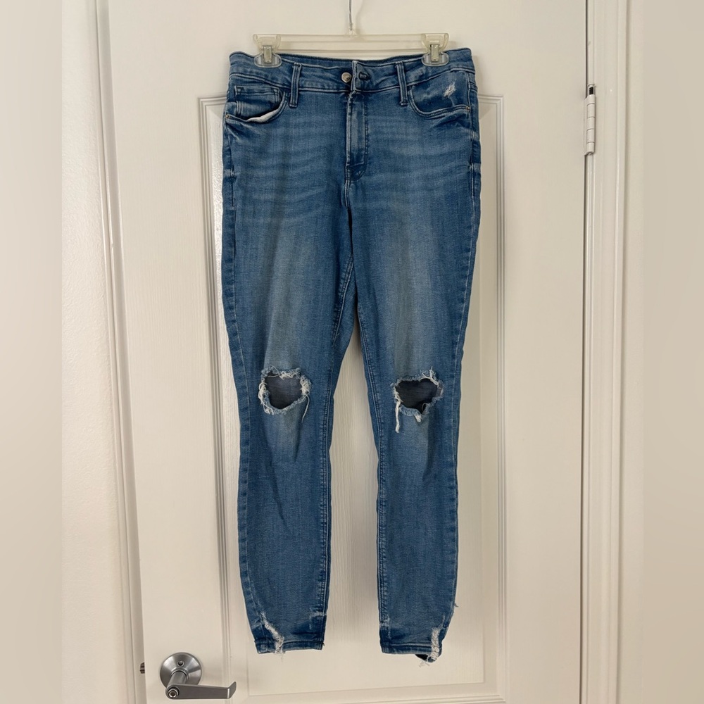 Old Navy Women's Rockstar Blue Distressed Skinny Jeans